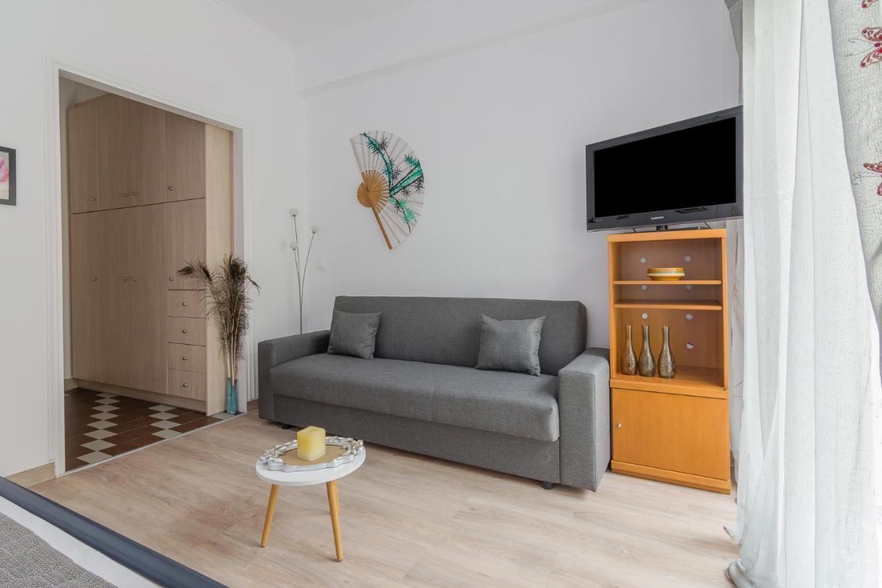 Nice Studio In Pagkrati Athens Exterior photo
